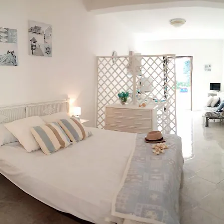 Casa vacanze Cristalda Relax E Natura Bilocale *