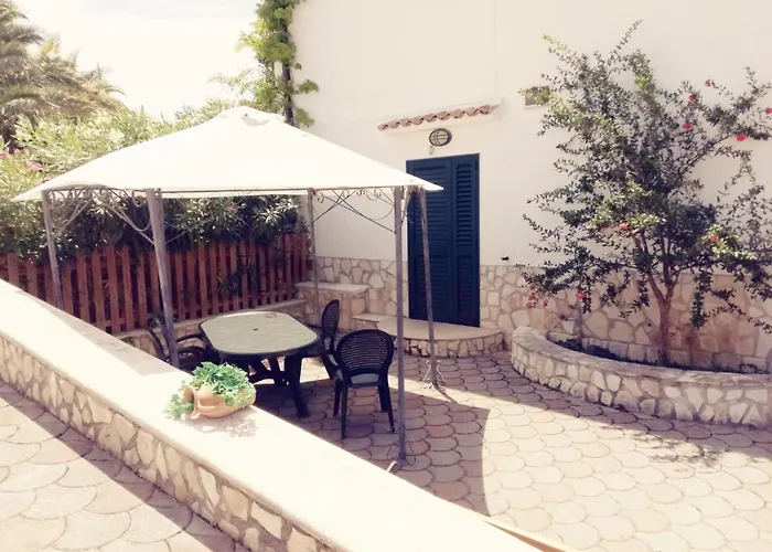 Cristalda Relax E Natura Bilocale בית נופש ויאסטה